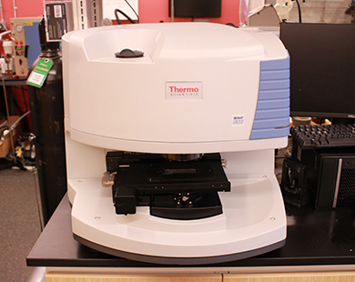 Thermo Scientific Nicolet iN10 FTIR Spectrometer