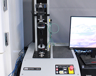 Instron 34SC-05 Universal Mechanical Testing Machine