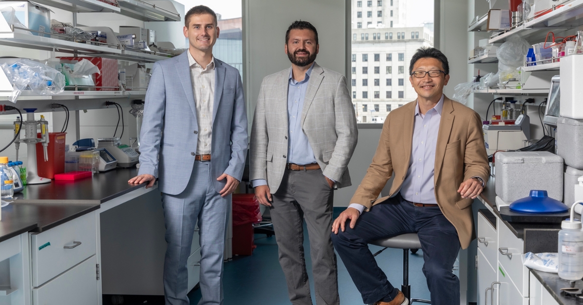 The HydroPep Therapeutics research team (from left): Matthias Recktenwald, Sebastian L. Vega and Tae Won B. Kim.